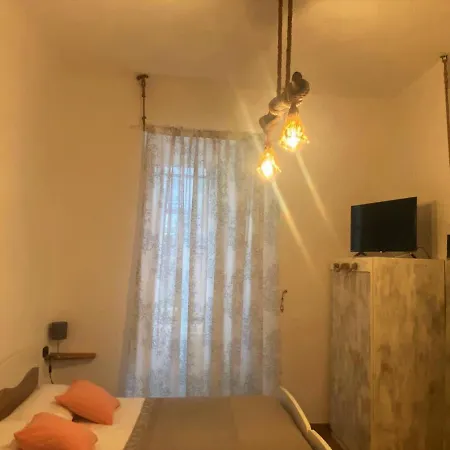 Scalinata Vernazza Little House Апартаменты Специя