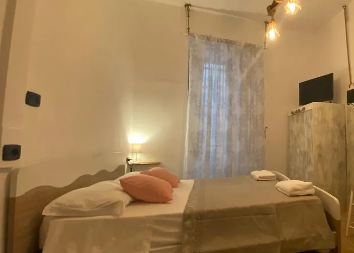 Scalinata Vernazza Little House Апартаменты
